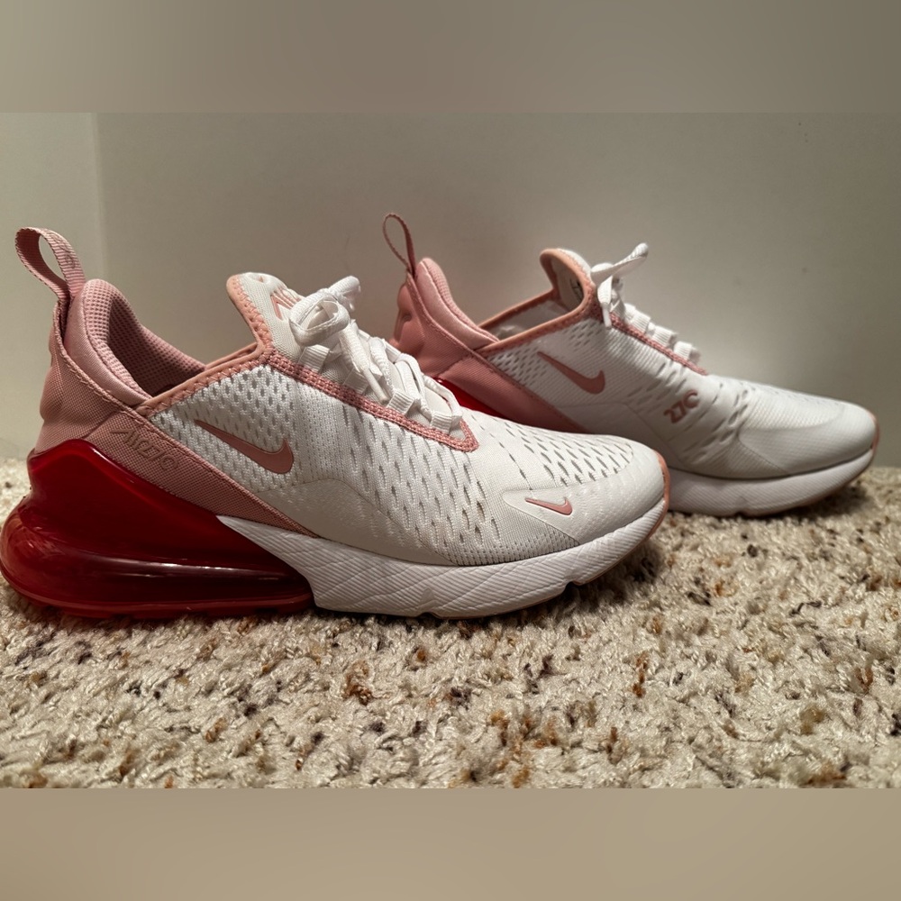 Nike Air 270 GS White Pink Glaze Pink Salt size W9, Y7
